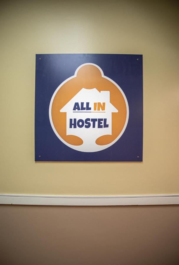 בלגרד All In Hostel מראה חיצוני תמונה